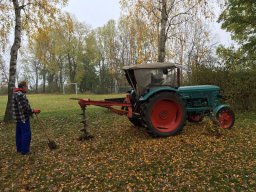 Pflanzaktion TSV Sportplatz 2016