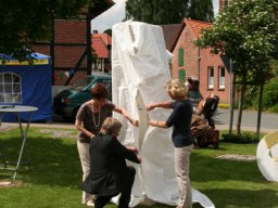 Aufstellung Stele 2013